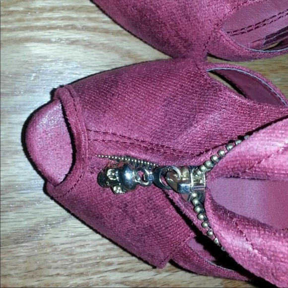 NWOT JustFab Heels - Picture 4 of 4
